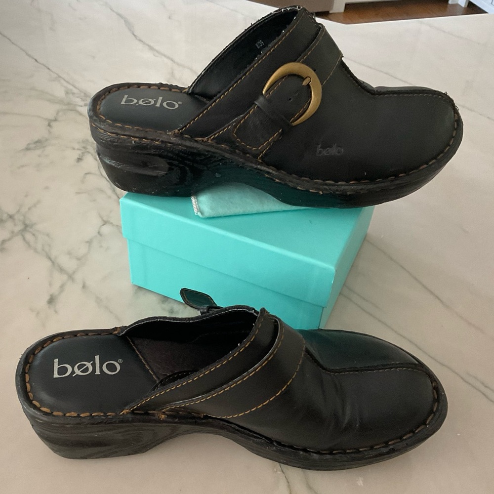 Bolo by Born black clog buckle mules sz. 8